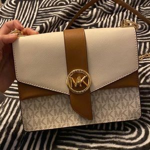 michael kors purse